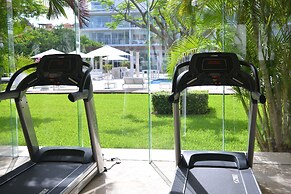 Magia Beachside Condo