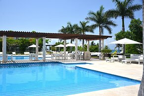 Magia Beachside Condo