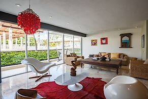 Magia Beachside Condo