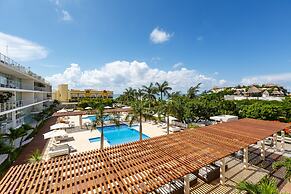 Magia Beachside Condo