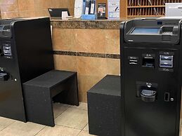 Toyoko Inn Shin Yokohama Station Honkan