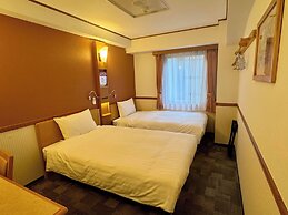 Toyoko Inn Shin Yokohama Station Honkan