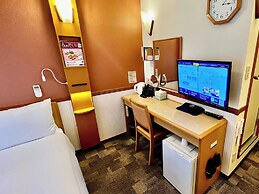 Toyoko Inn Shin Yokohama Station Honkan