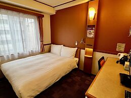 Toyoko Inn Shin Yokohama Station Honkan