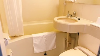 Toyoko Inn Okinawa Naha Kokusai Dori Miebashi Station