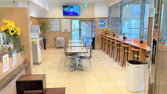 Toyoko Inn Okinawa Naha Kokusai Dori Miebashi Station