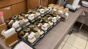 Toyoko Inn Okinawa Naha Kokusai Dori Miebashi Station