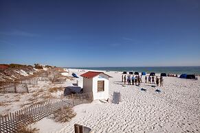 Tides at Top'sl Beach Resort by Panhandle Getaways