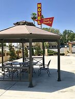 Town & Country Motel