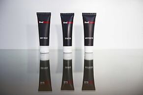 RedDoorz near Trans Studio Mall 2