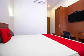 RedDoorz near Trans Studio Mall 2