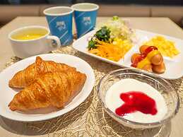 Toyoko Inn Osaka Yodoyabashi Station Minami