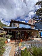 YOLO HOSTEL MEDELLIN
