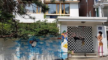 Time Travelers Relax - Hostel (Foreigners Only)