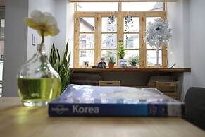 Time Travelers Relax - Hostel (Foreigners Only)