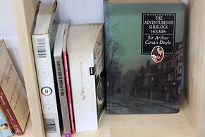 Time Travelers Relax - Hostel (Foreigners Only)