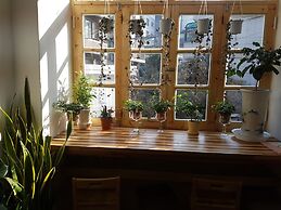 Time Travelers Relax - Hostel (Foreigners Only)