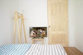 Time Travelers Relax - Hostel (Foreigners Only)