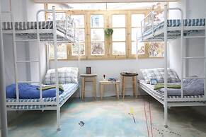 Time Travelers Relax - Hostel (Foreigners Only)