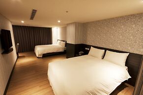 Golden Pacific Hotel- Taichung