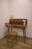 Vera Nidhra - Self check-in after 7pm