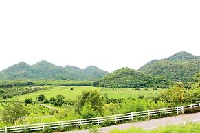 Thongsathit Hill Resort Khao Yai