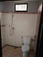 Puri Mandhara Lovina