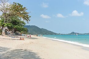 White Sand Samui Resort