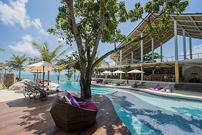 White Sand Samui Resort