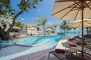 White Sand Samui Resort