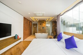 White Sand Samui Resort