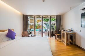 White Sand Samui Resort