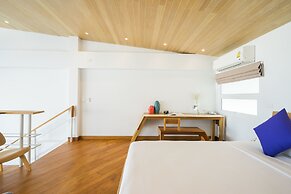 White Sand Samui Resort