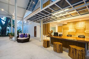 White Sand Samui Resort