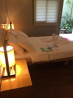 Shore Time Hotel Annex