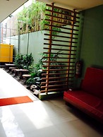 Shore Time Hotel Annex