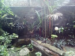 Simply Homy Tubagus Dago