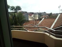 Simply Homy Tubagus Dago