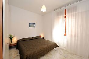 Tizi Apartments