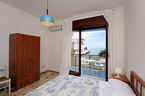 Tizi Apartments