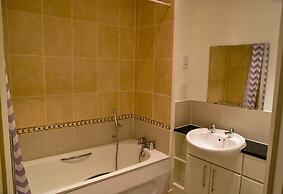Icon Becket Apartment