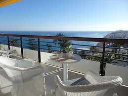 Waterfront Santa Clara Apartments