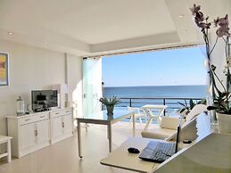 Waterfront Santa Clara Apartments