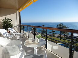 Waterfront Santa Clara Apartments