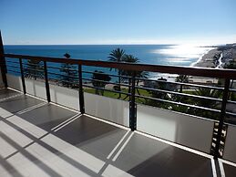 Waterfront Santa Clara Apartments