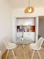 Waterfront Santa Clara Apartments