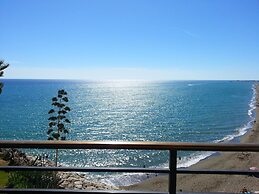 Waterfront Santa Clara Apartments