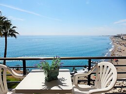 Waterfront Santa Clara Apartments