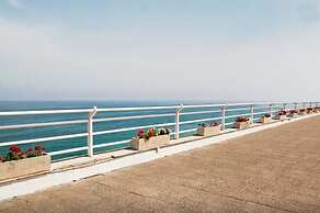 Waterfront Santa Clara Apartments