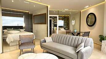 Waterfront Santa Clara Apartments